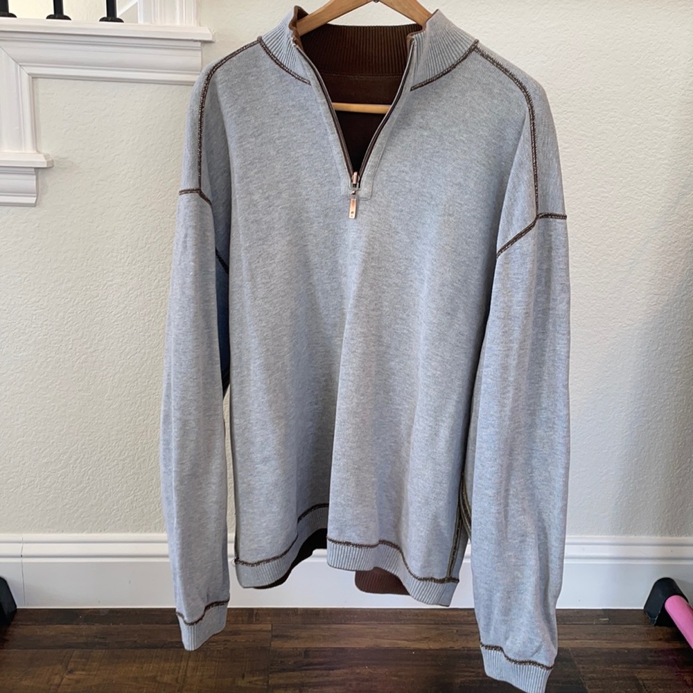 Tommy Bahama men’s 1/4 Zip grey with brown stitching sweater